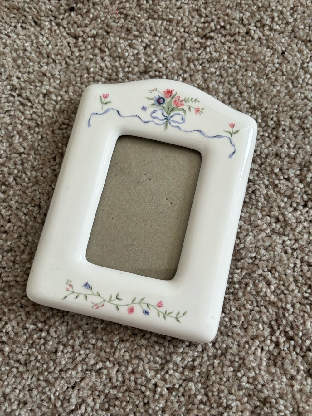 Vintage Ceramic Floral Picture Frame - White with Pink & Blue Accents